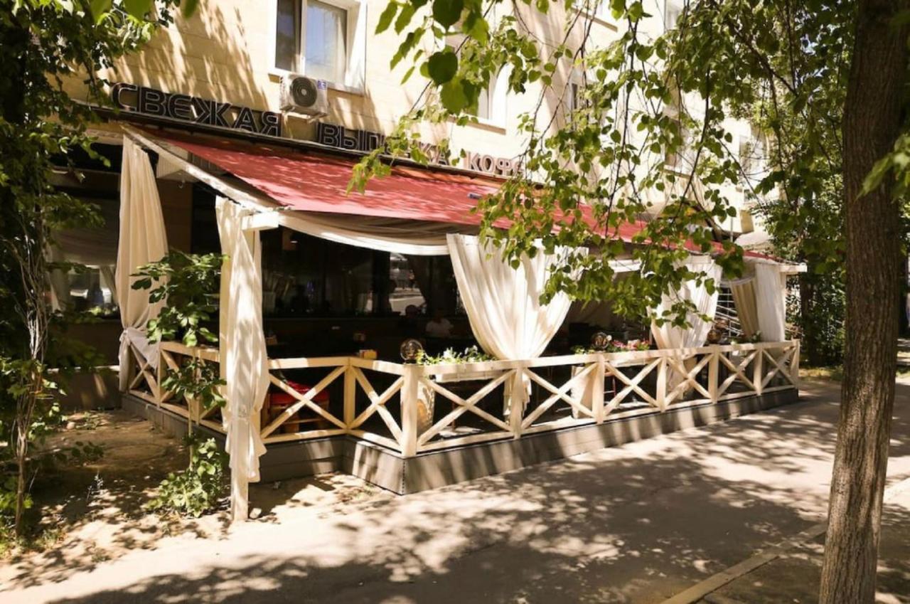 Студия New York В Самом Центре Города Apartment Almaty Ngoại thất bức ảnh